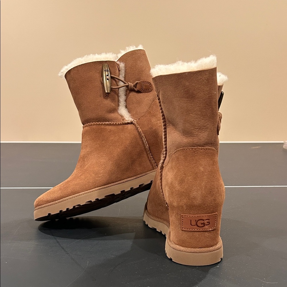 UGG Chestnut Wedged Boots